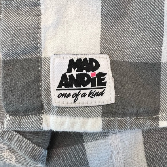 Tom & Jerry One-of-a-Kind Hollister Custom MadAndie Super Soft Flannel - Picture 5 of 5